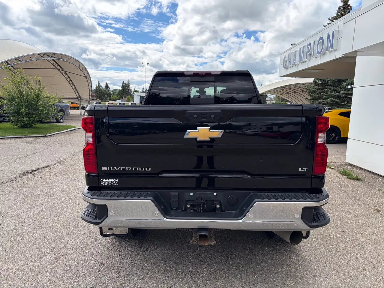 Chevrolet Silverado 2500 photo Chevrolet Silverado 2500