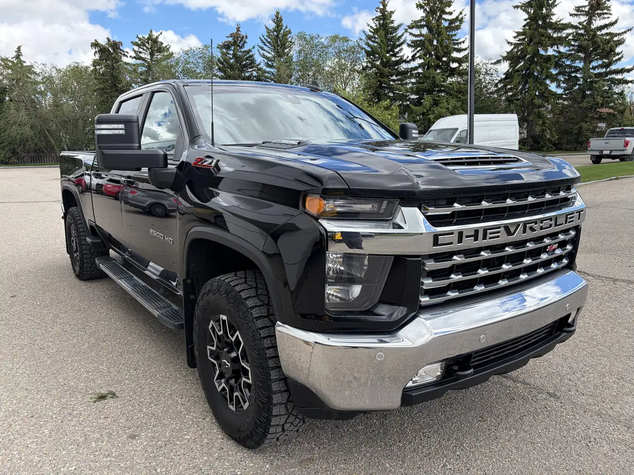 Chevrolet Silverado 2500 photo Chevrolet Silverado 2500