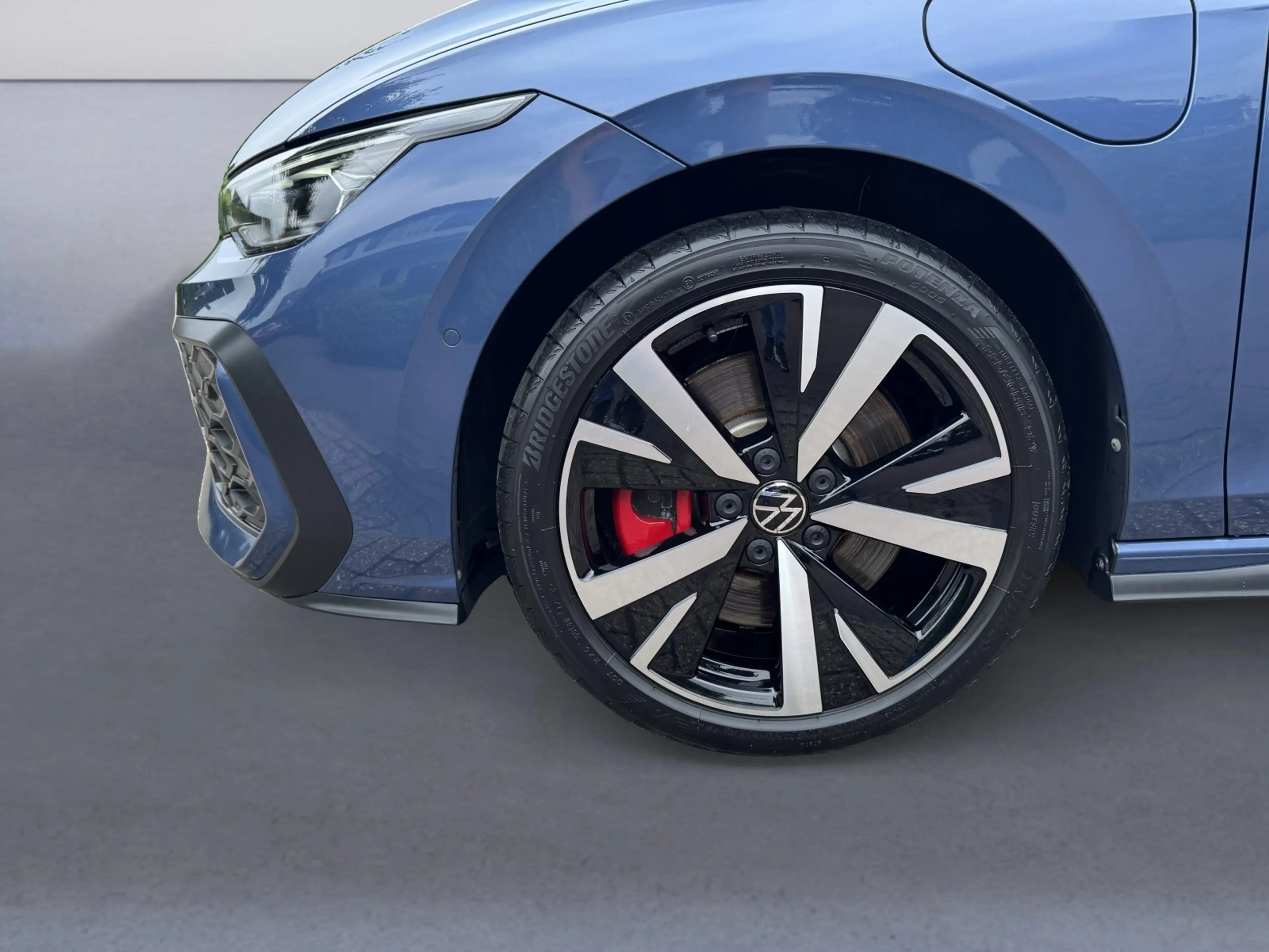 Volkswagen Golf GTE 1.5 eHybrid 272pk / 5JR garantie / Pano / Leer / T — photo 9