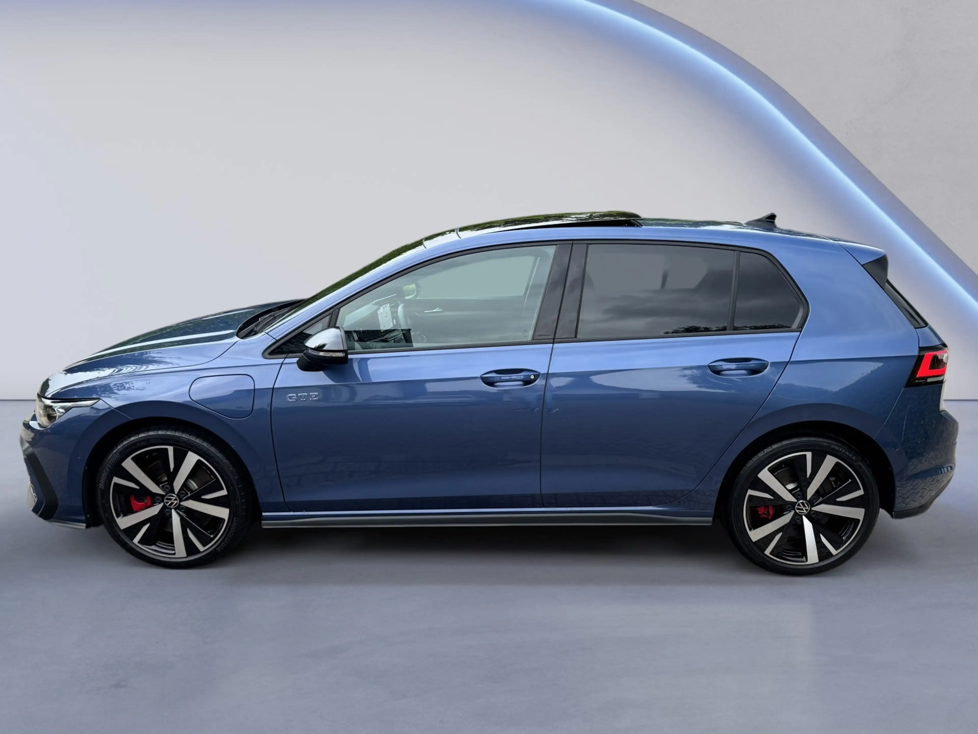 Volkswagen Golf GTE 1.5 eHybrid 272pk / 5JR garantie / Pano / Leer / T — photo 8