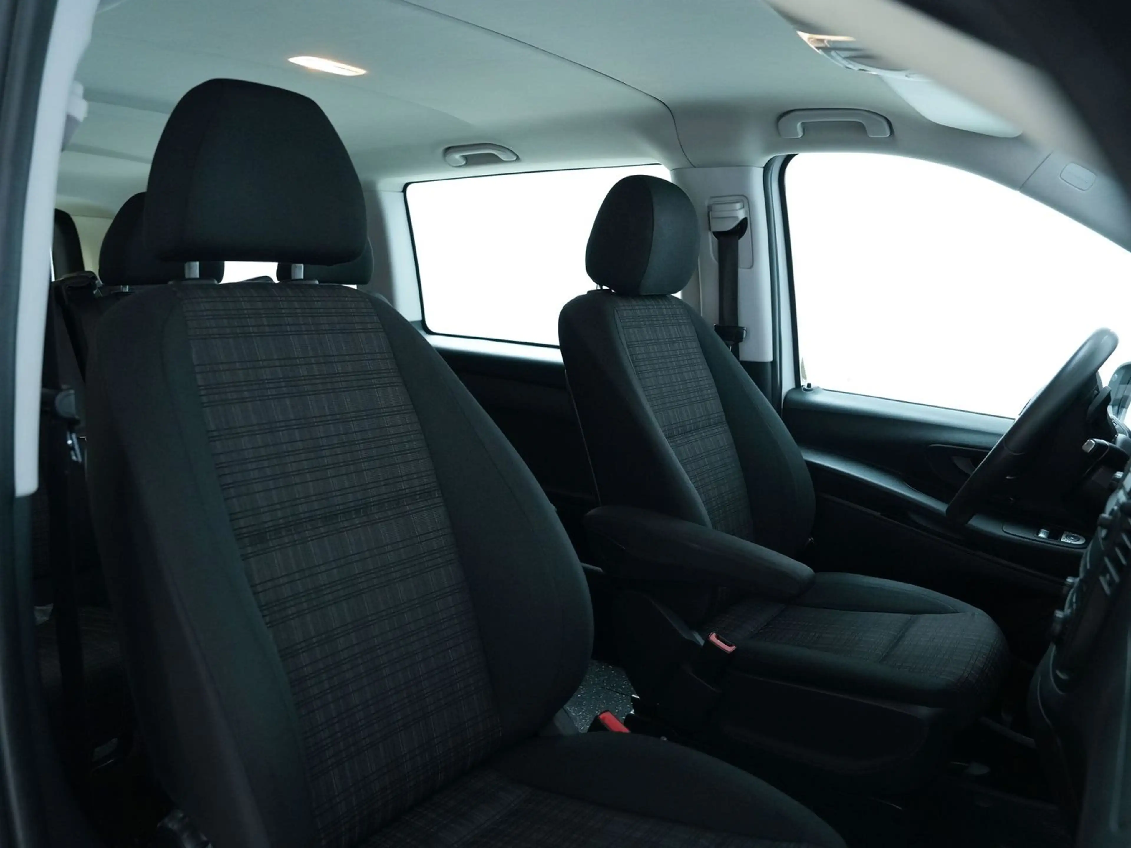 Mercedes-Benz Vito 114 extralang Pro 8 SITZER*KLIMA*SITZHEIZUNG*TEMPO — photo 15