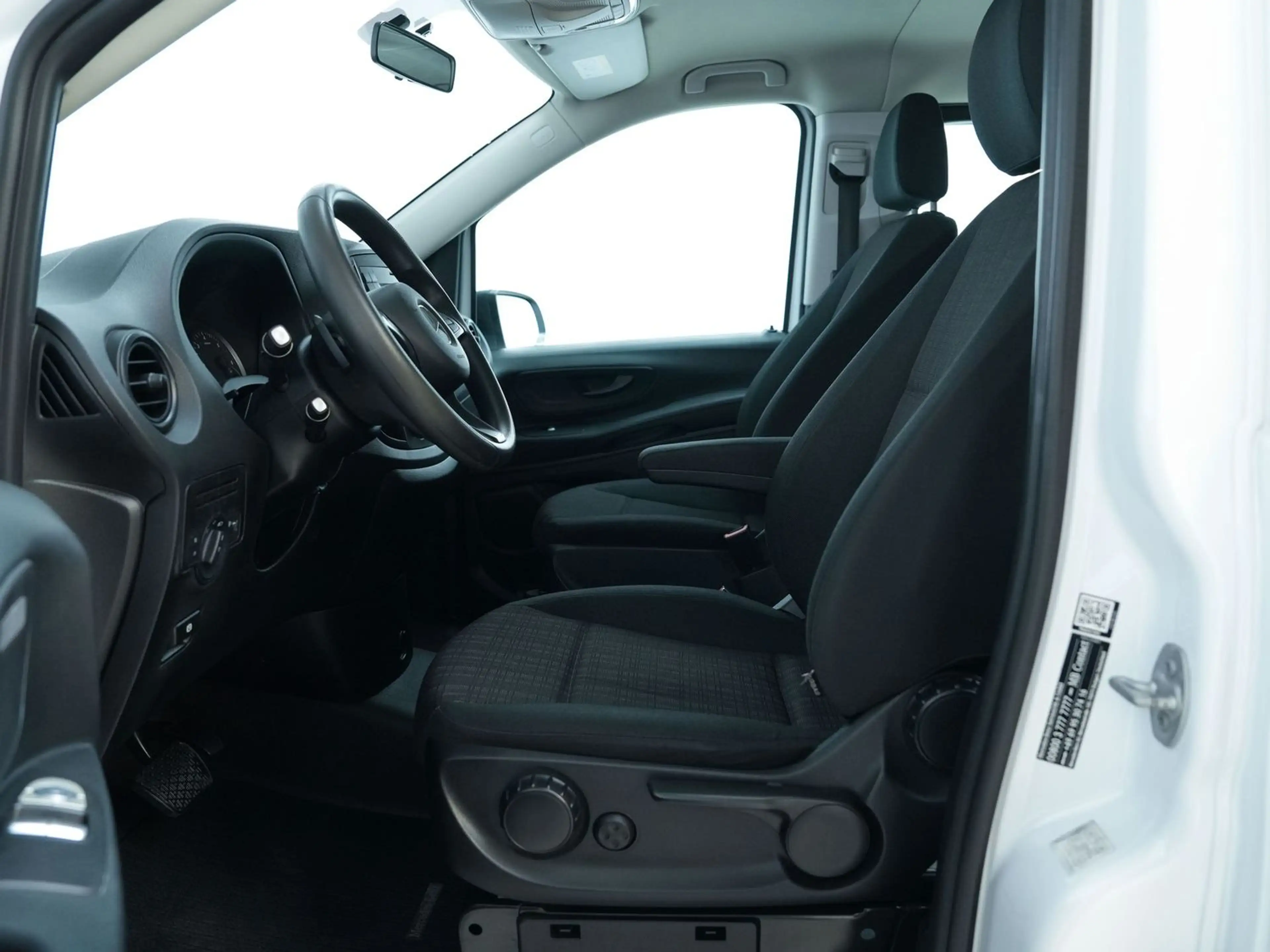 Mercedes-Benz Vito 114 extralang Pro 8 SITZER*KLIMA*SITZHEIZUNG*TEMPO — photo 8