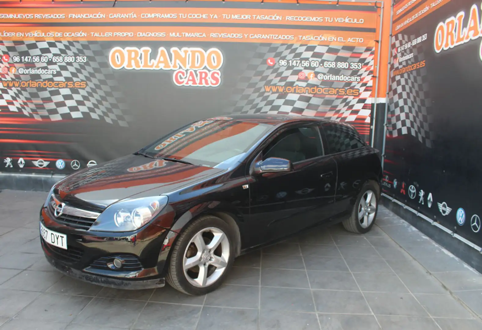Opel Astra GTC 1.6 16v Sport Black - 2