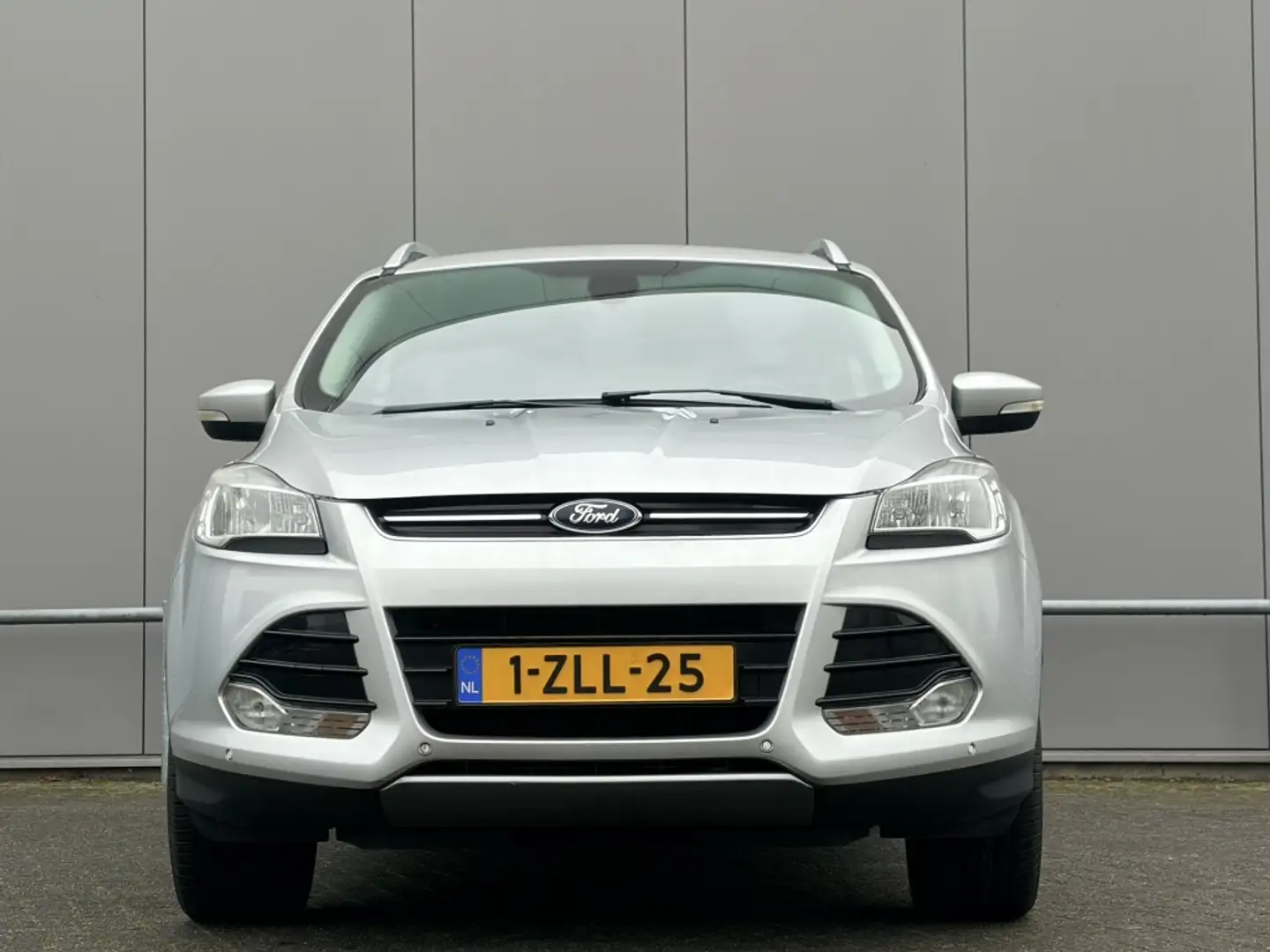 Ford Kuga 1.5 Titanium - airco - cruise - camera - riem verv Grau - 2