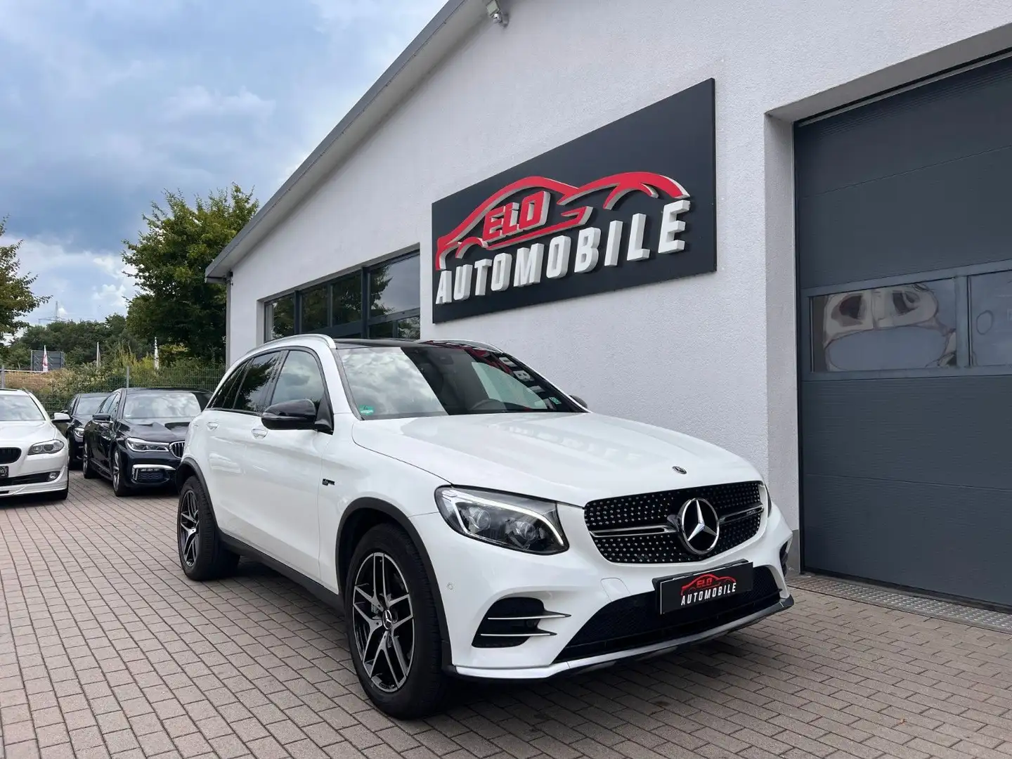 Mercedes-Benz GLC 43 AMG 4Matic*Panorama*Burmester*LED Weiß - 1