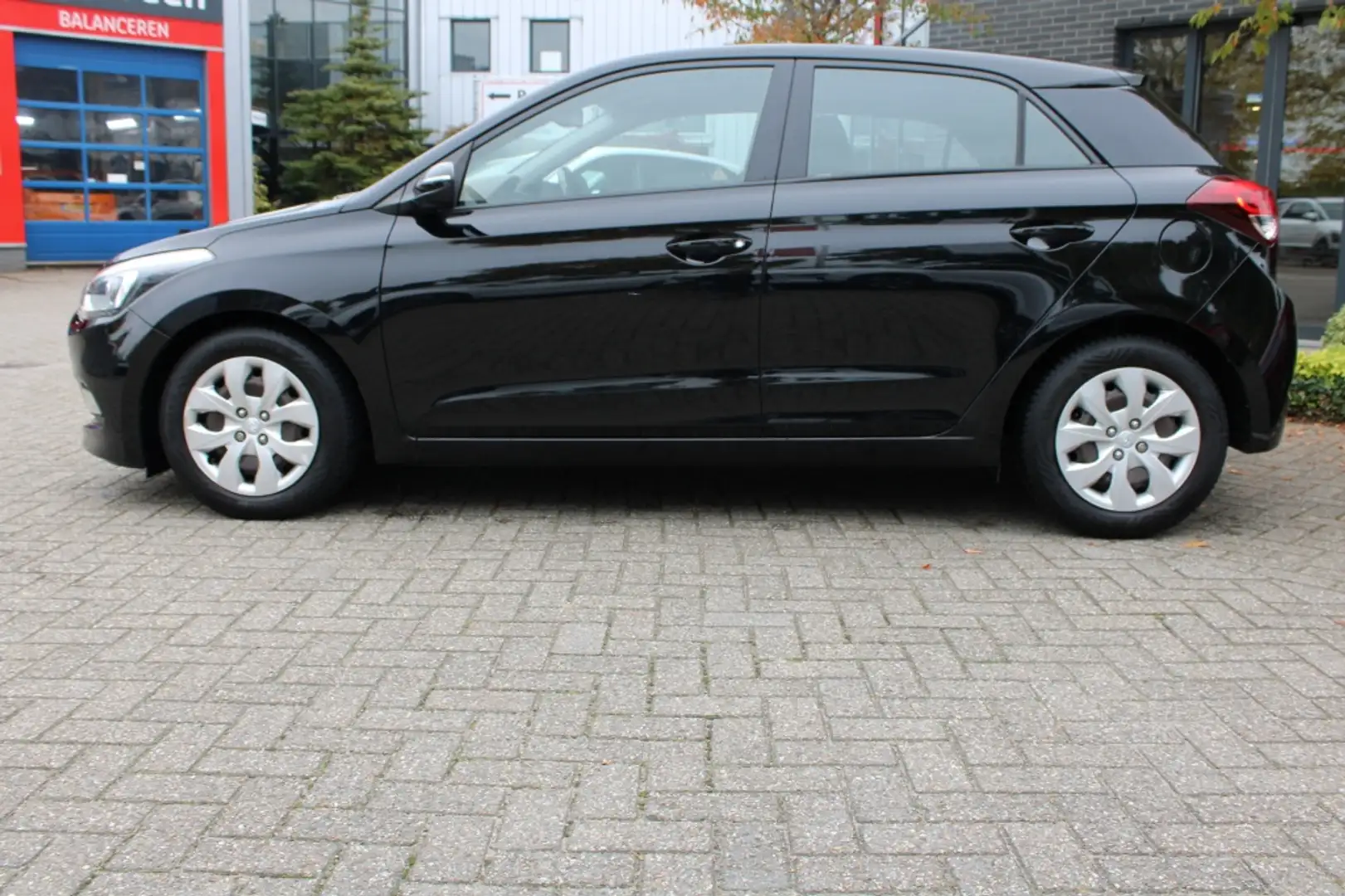 Hyundai i20 1.0 T-GDI Comfort Navi/Cam/Blueth "RIJKLAARPRIJS" Noir - 2