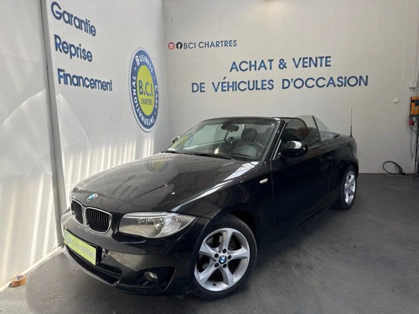 BMW 118 SERIE CABRIOLET (E88) 118I 143CH CONFORT Noir - 1