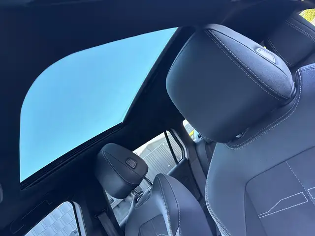 Opel Astra view 12