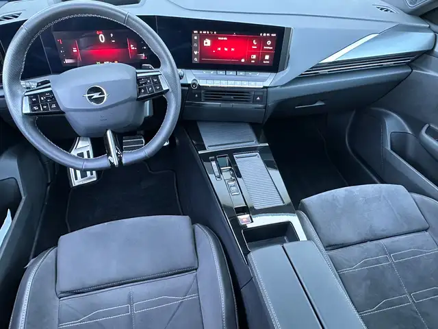 Opel Astra view 14