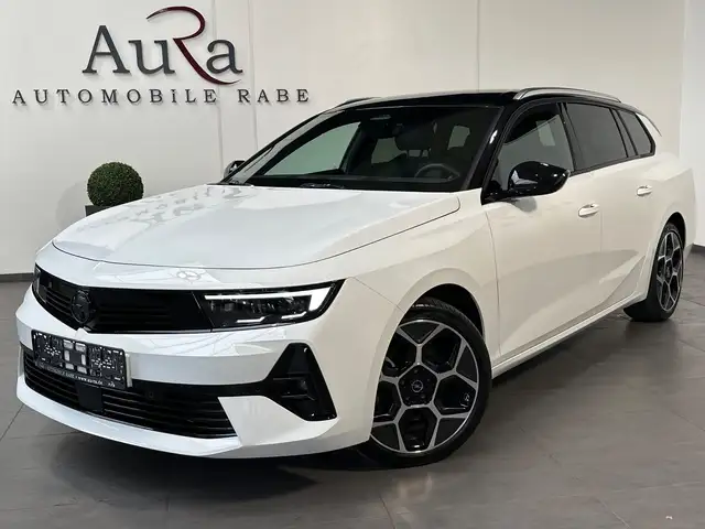 Opel Astra view 2