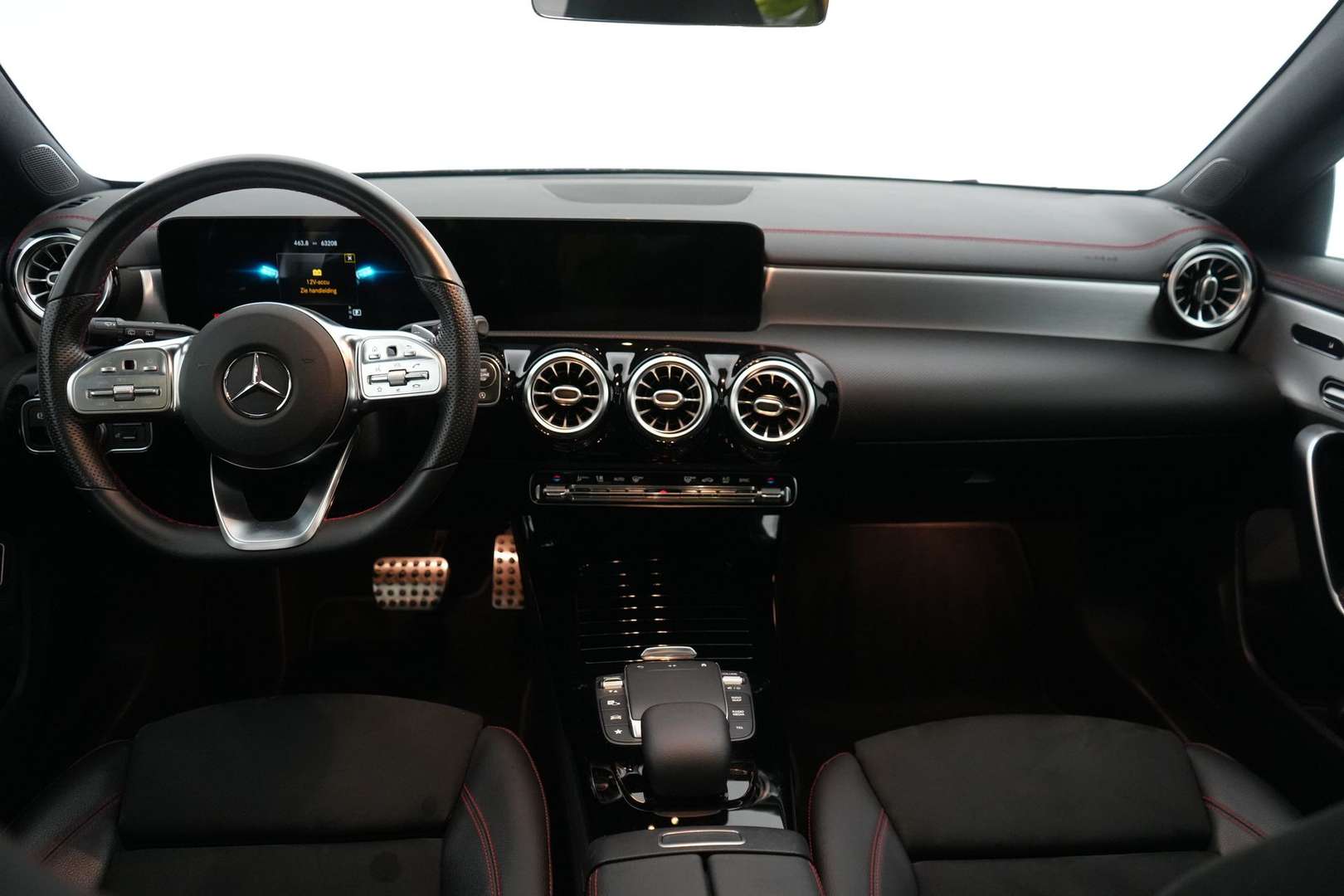 Mercedes CLA 200 AMG Line -  - Joinsteer - #5
