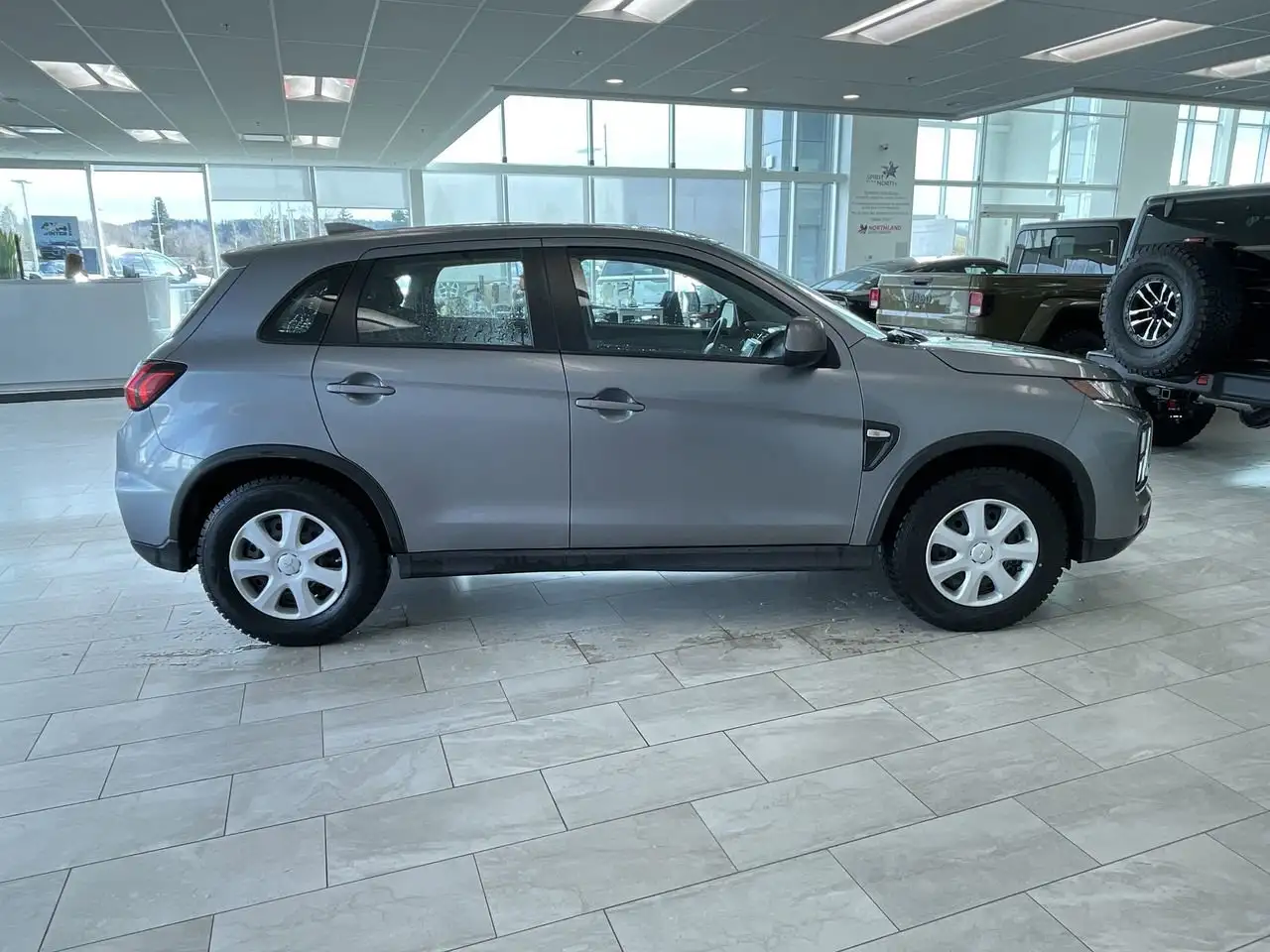 Mitsubishi RVR снимка Mitsubishi RVR