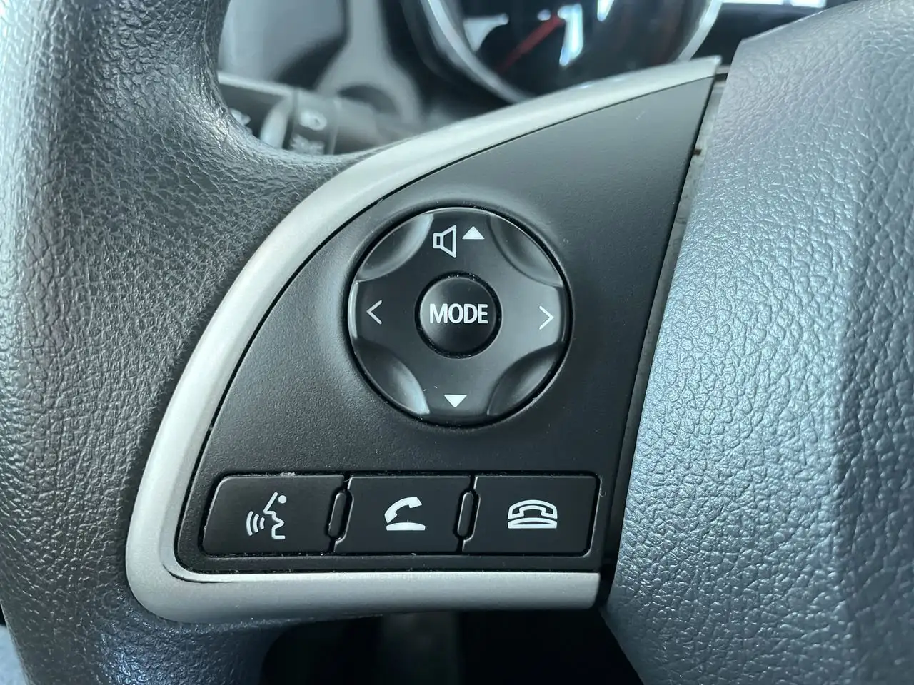 Mitsubishi RVR снимка Mitsubishi RVR