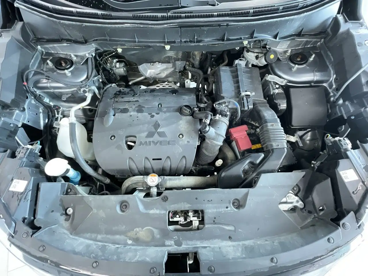 Mitsubishi RVR снимка Mitsubishi RVR