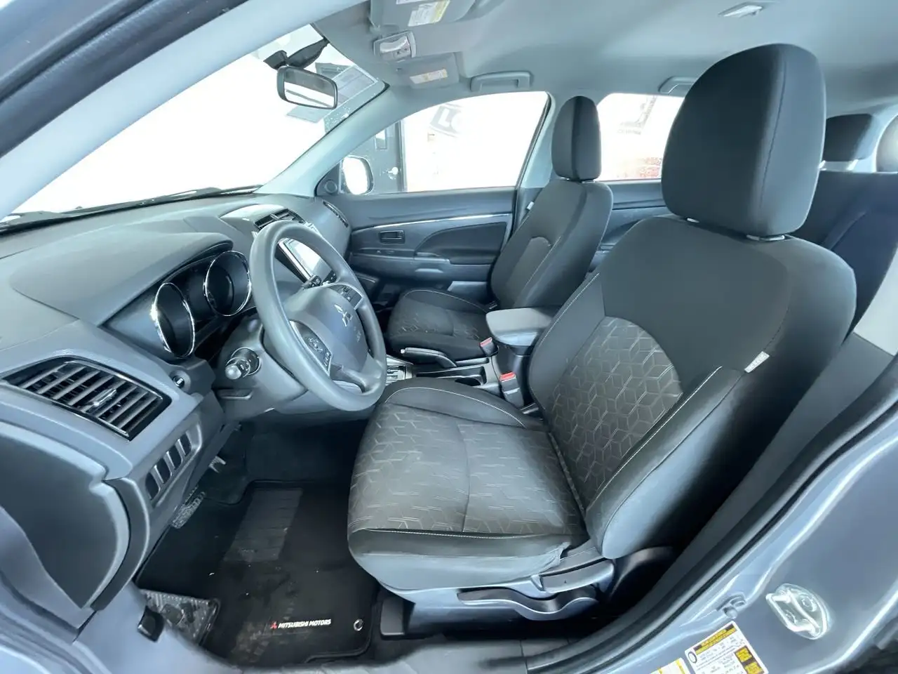 Mitsubishi RVR снимка Mitsubishi RVR