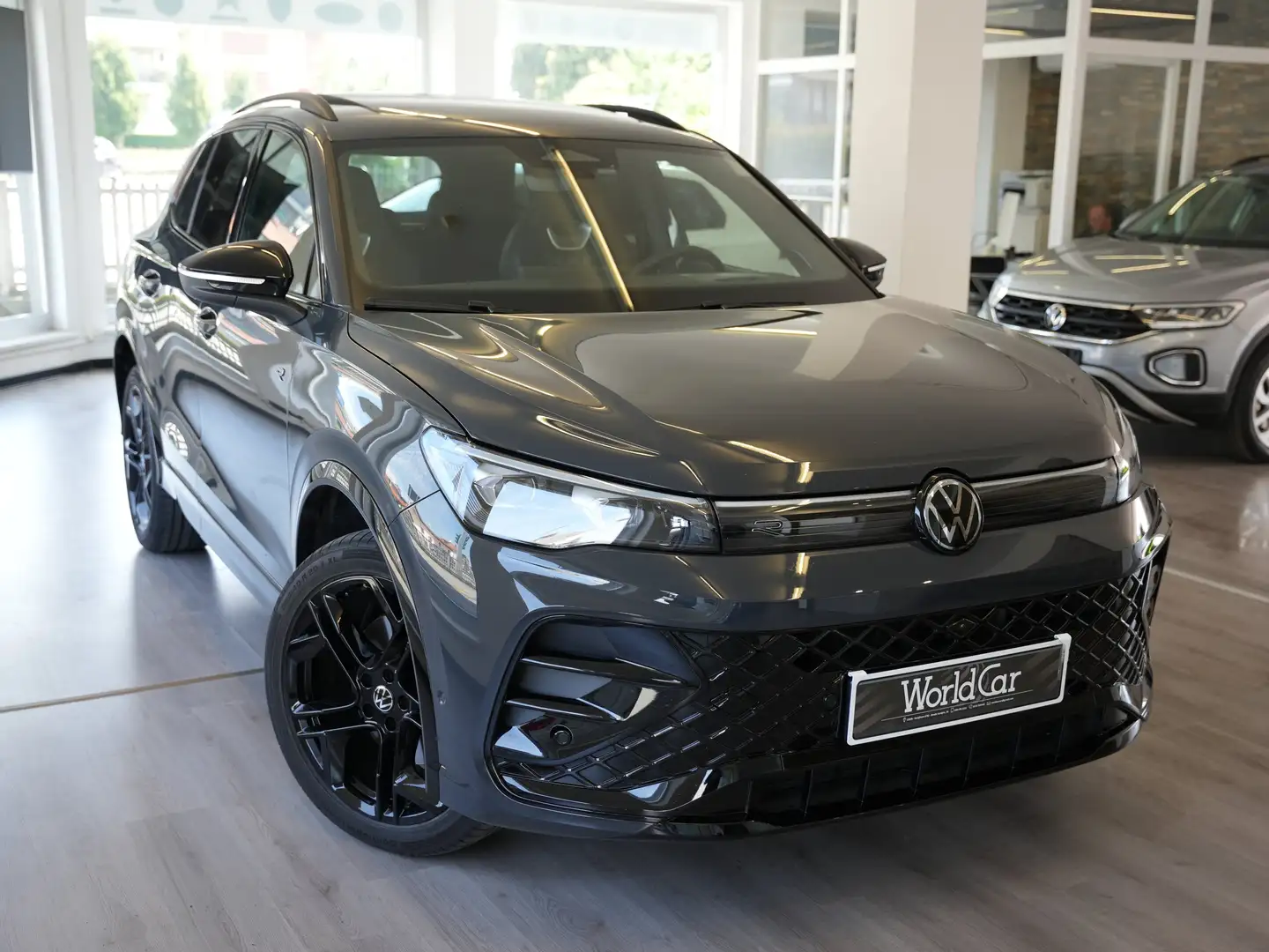 Volkswagen Tiguan 2.0 tdi R-Line 4Mo-R-Line-Pan"20-IQ-BlackSty Grigio - 1