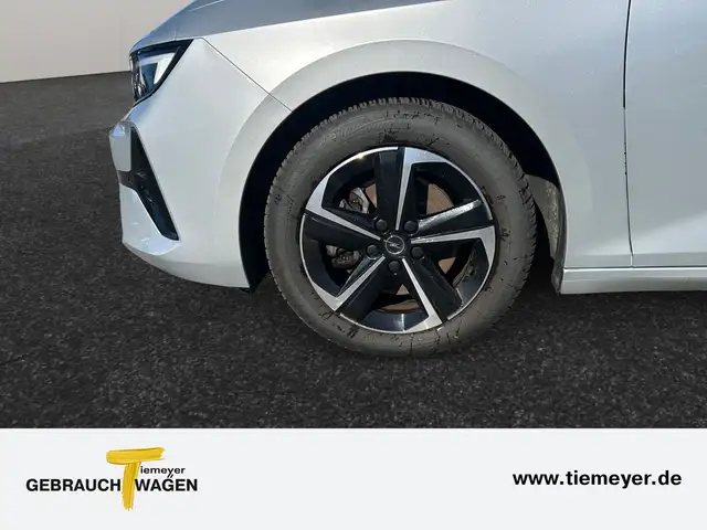 Opel Astra view 9