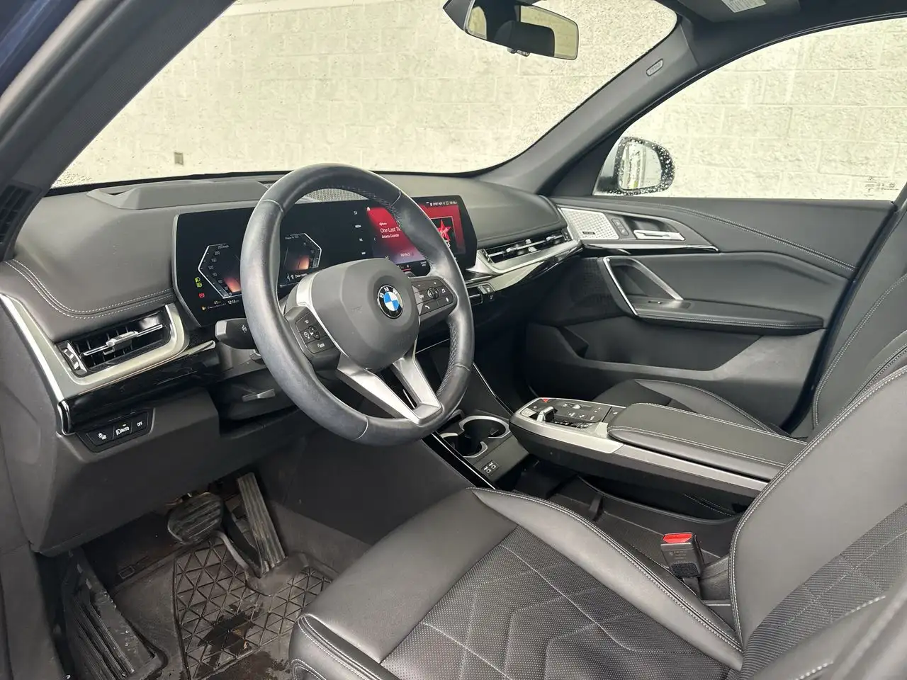 BMW X1 снимка BMW X1