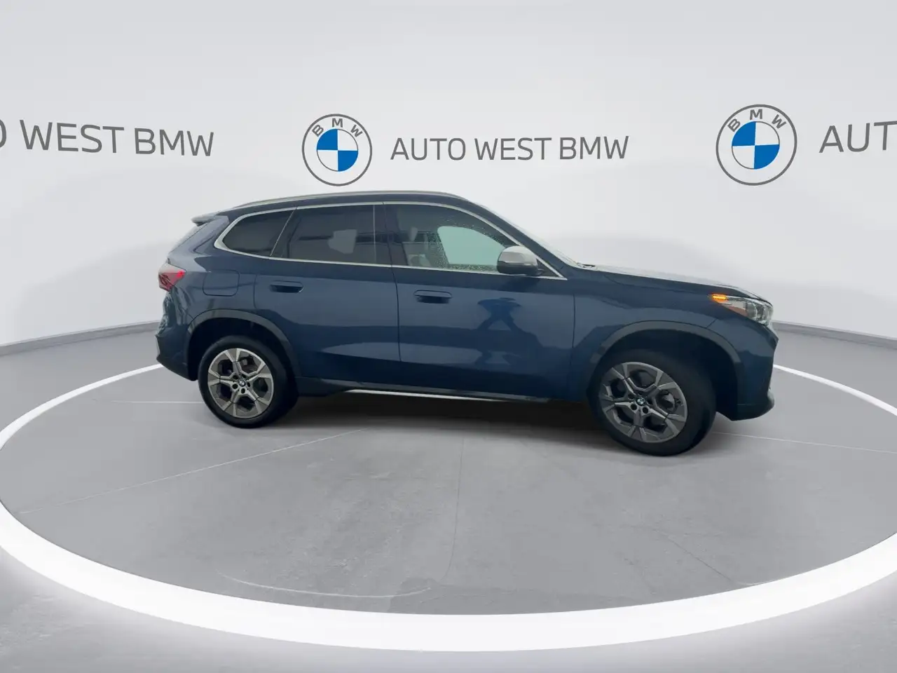 BMW X1 снимка BMW X1