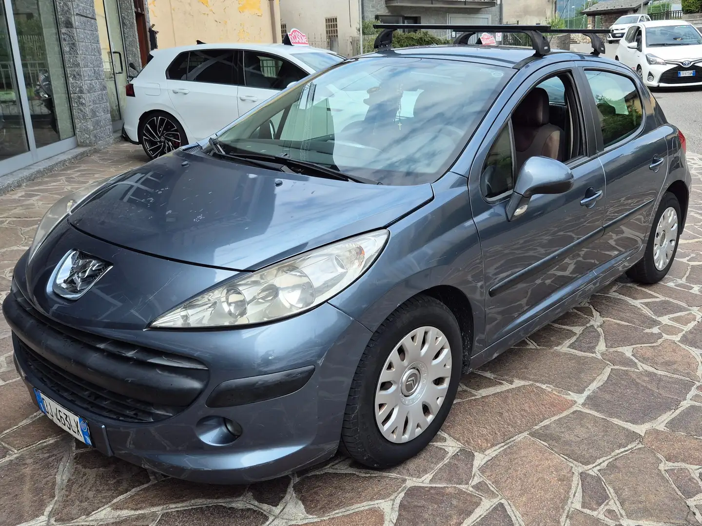 Peugeot 207 207 5p 1.4 hdi XT '07 Grigio - 2