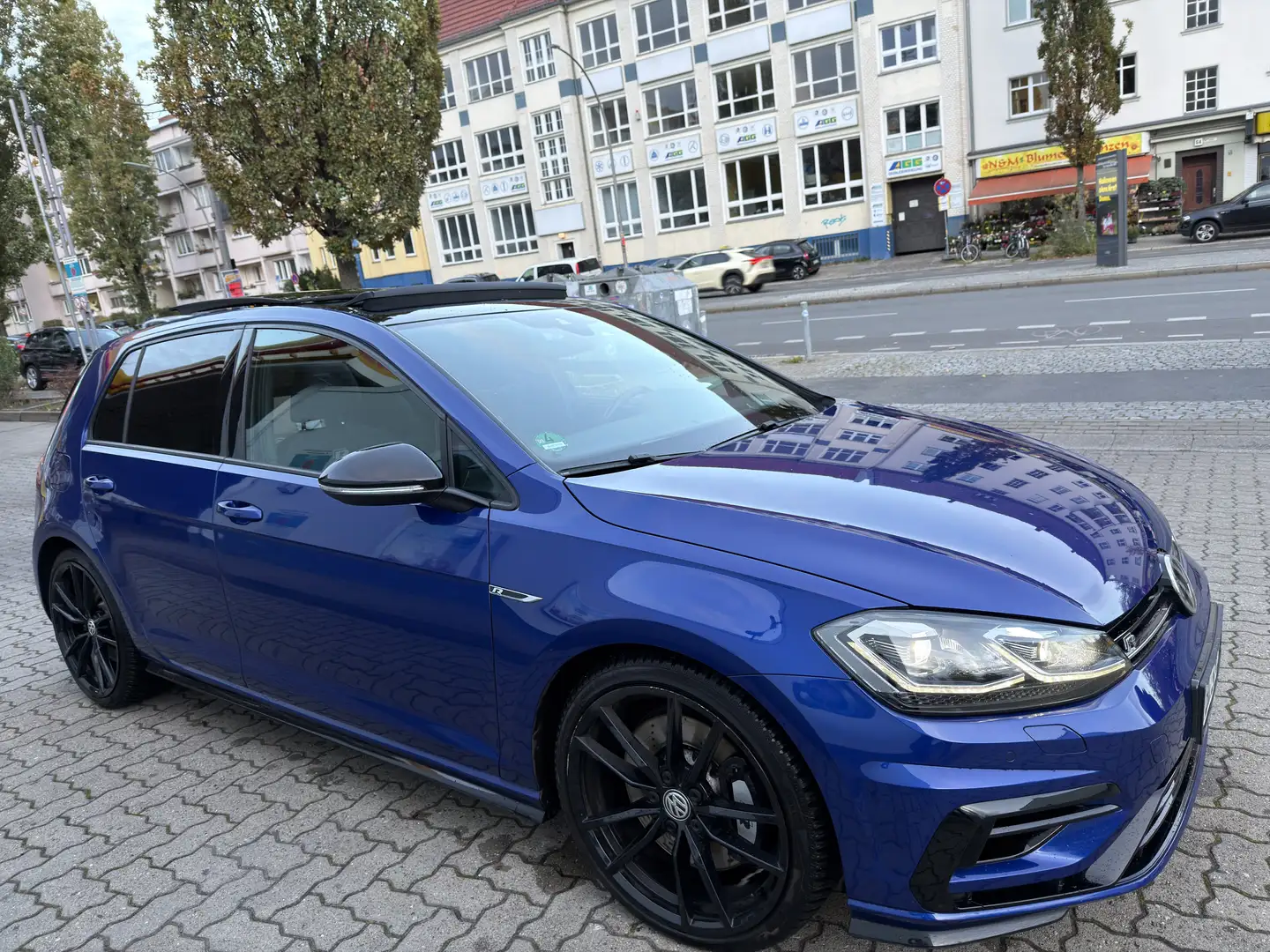 Volkswagen Golf R BMT/Start-Stopp 4Motion Akrapovic Blue - 2