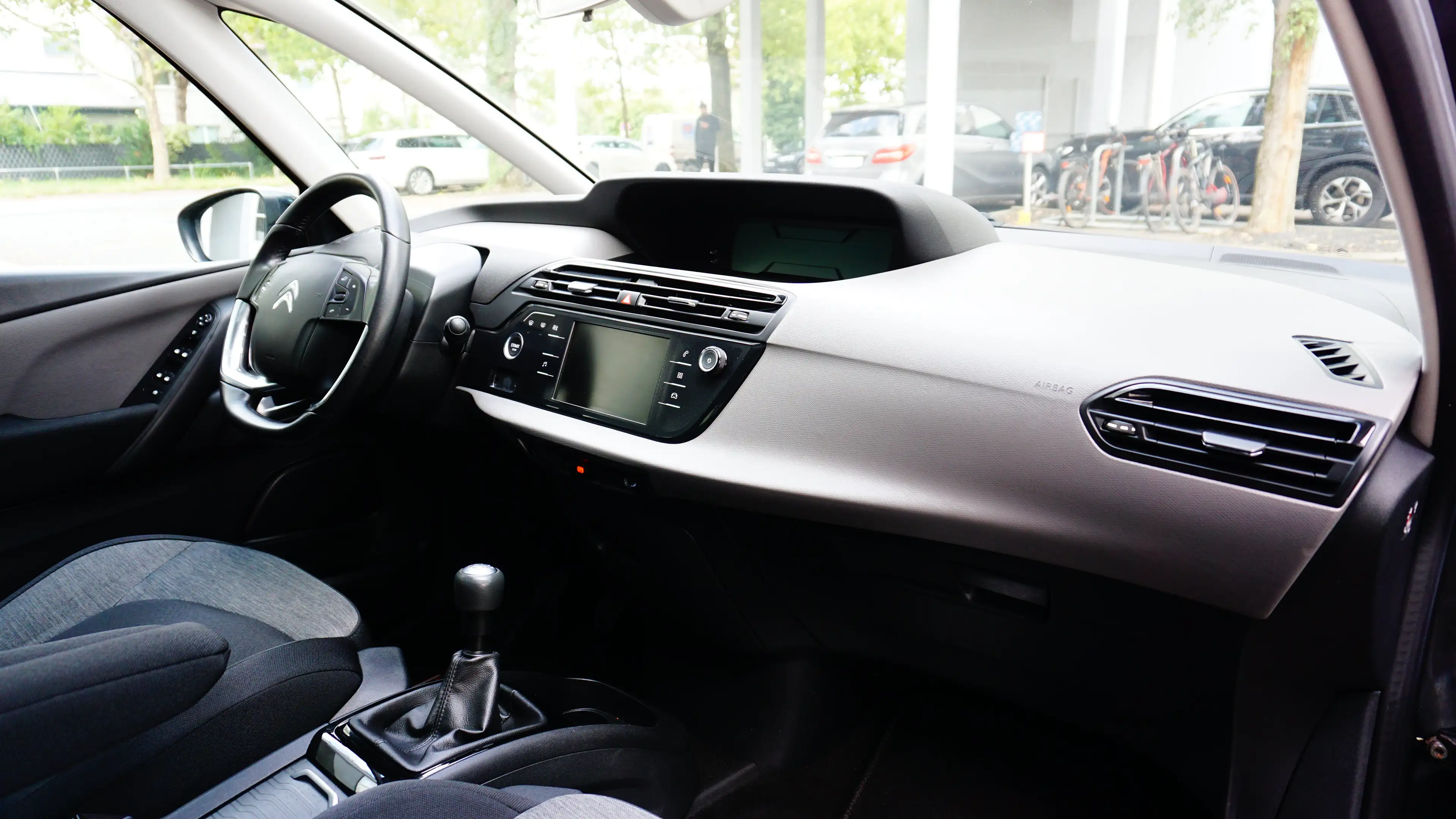 Citroen Grand C4 SpaceTourer Feel/PDC/AHK/PANORAM/KLIMA/AUX/USB/LED — photo 9