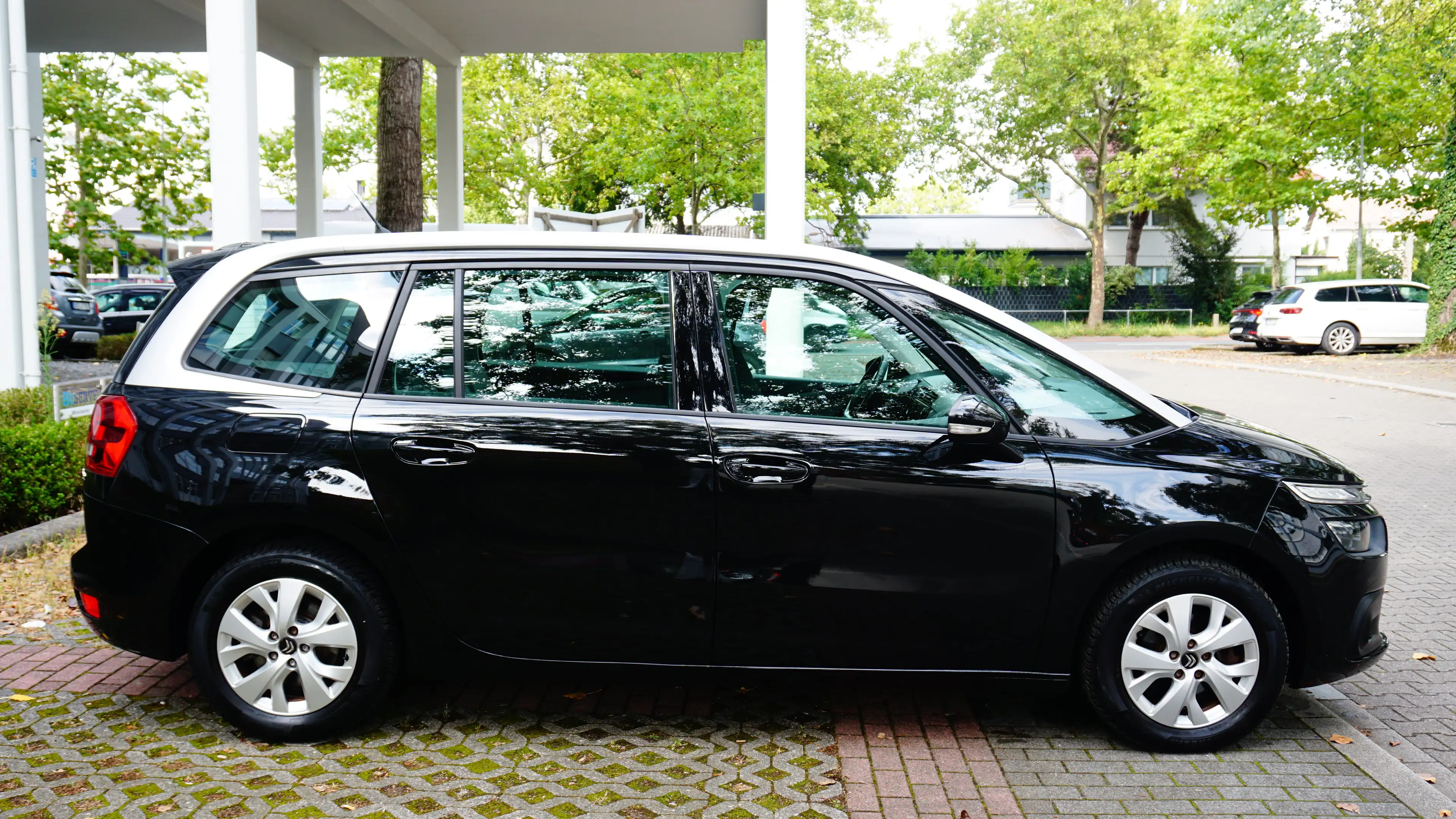 Citroen Grand C4 SpaceTourer Feel/PDC/AHK/PANORAM/KLIMA/AUX/USB/LED — photo 14