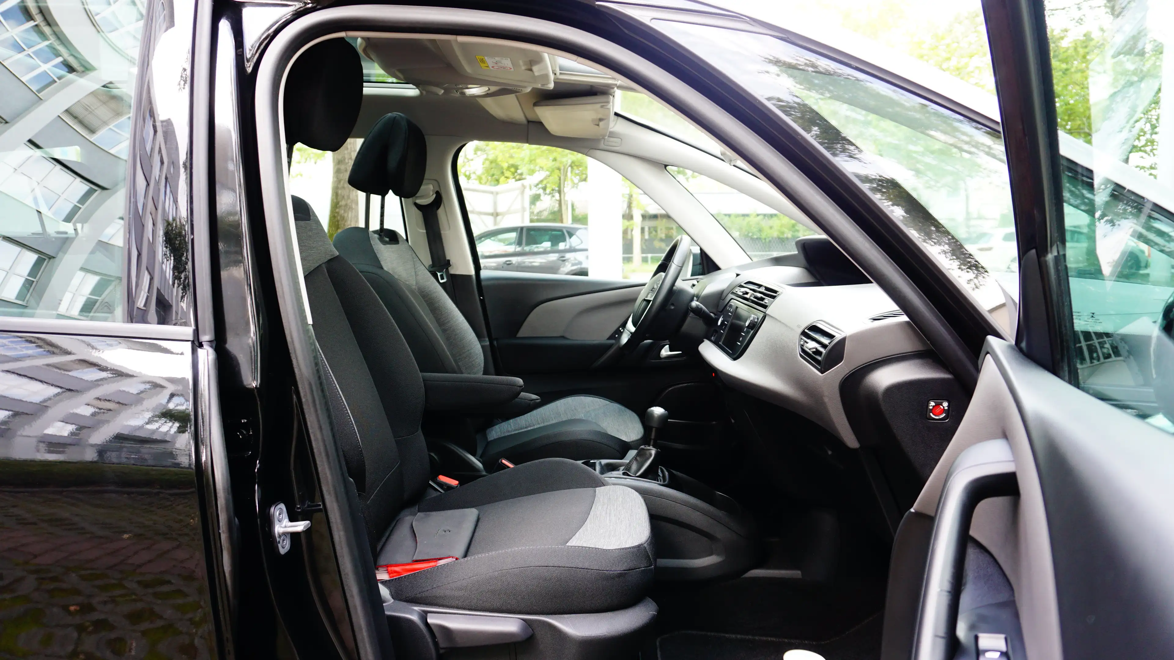 Citroen Grand C4 SpaceTourer Feel/PDC/AHK/PANORAM/KLIMA/AUX/USB/LED — photo 10
