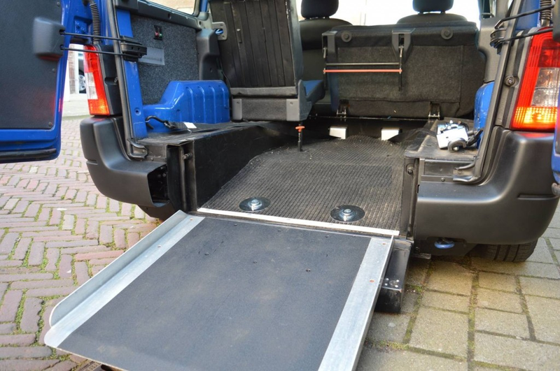 Peugeot Partner ROLSTOELAUTO KNIELSYSTEEM  4+1 PERSOONS  LAGE KM-S — photo 7