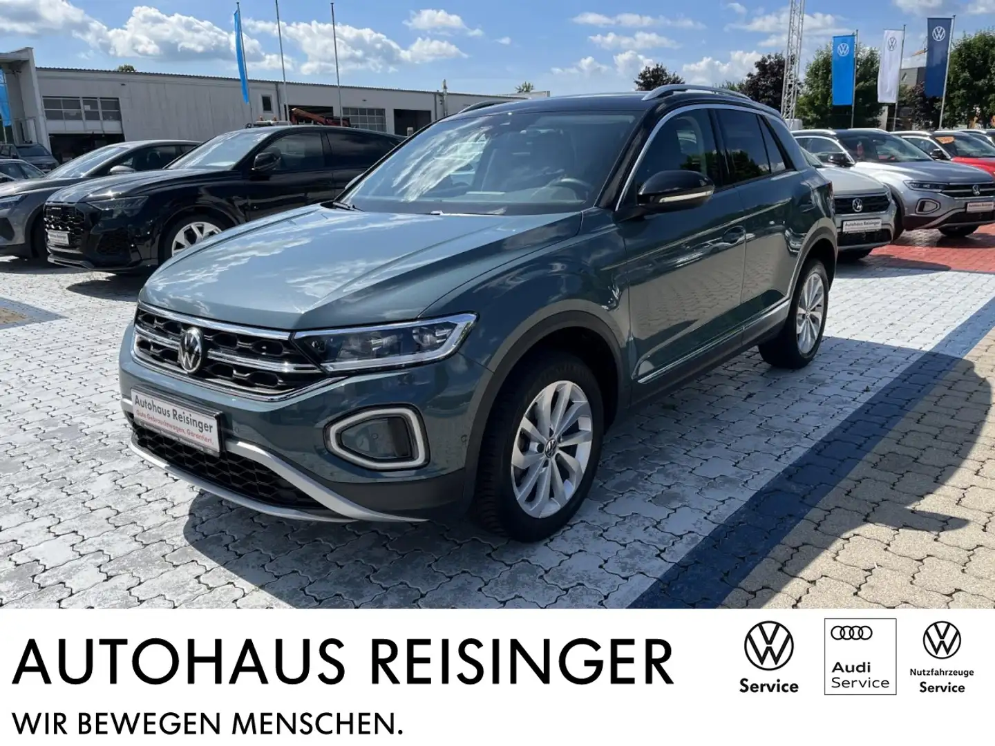 Volkswagen T-Roc 1.5 TSI Style DSG (LED-Plus,AHK,Navi,ACC) Klima Blau - 1