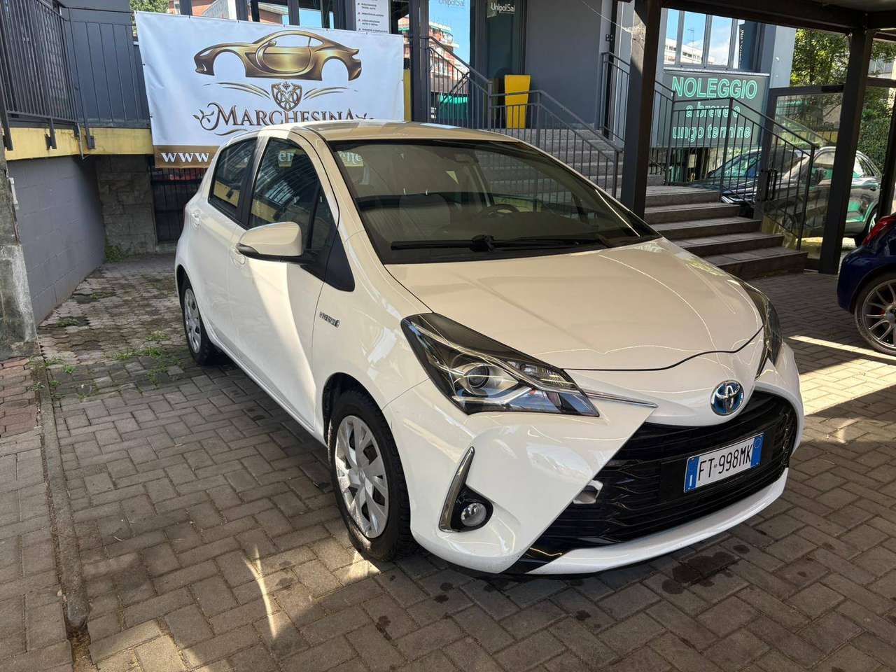 Toyota Yaris Yaris III 2017 5p 1.5h Business
