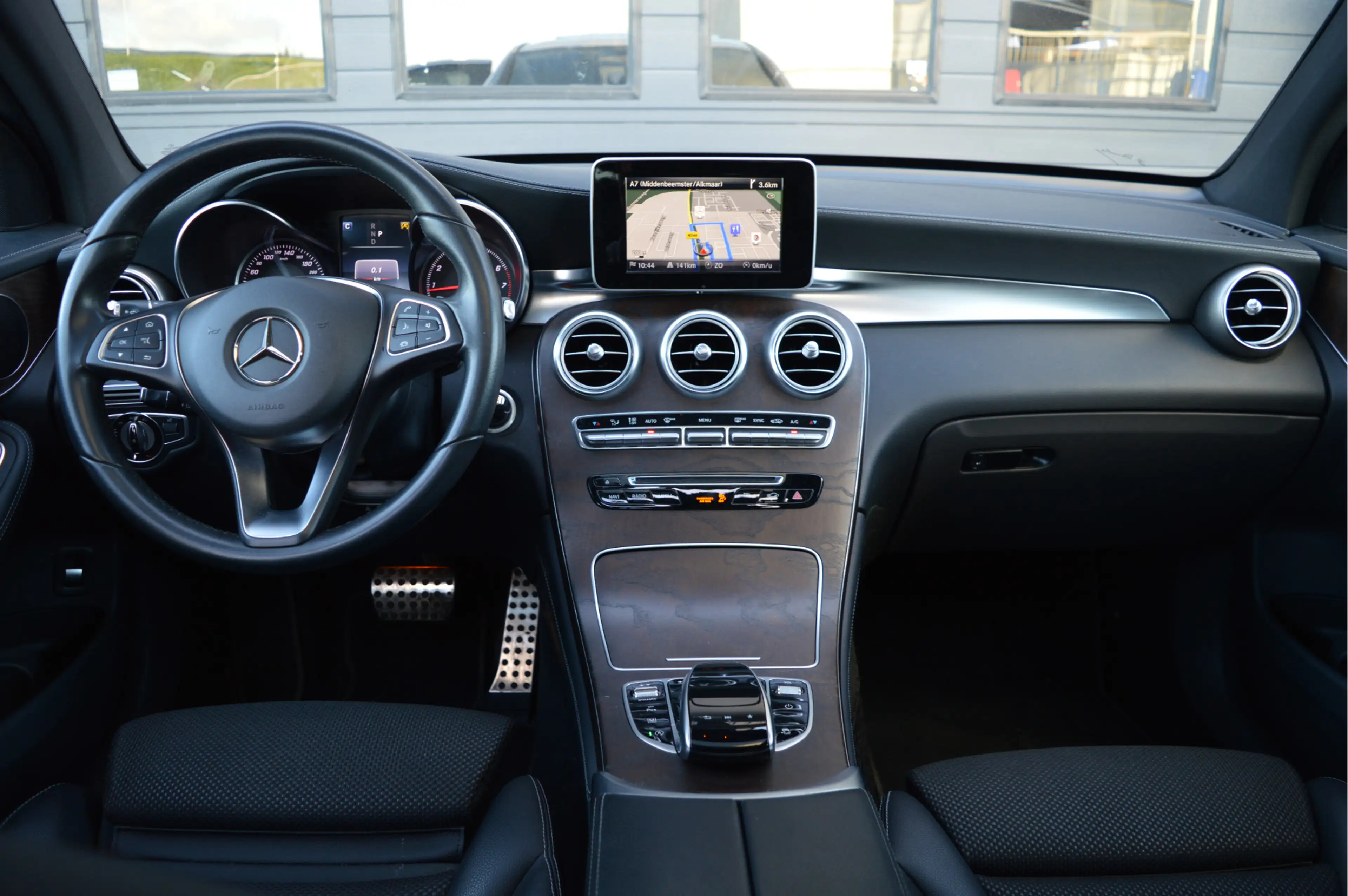 Mercedes-Benz GLC 250 Coupé 4MATIC | ORG. NL | SCHUIFDAK | CAMERA | LED — photo 6