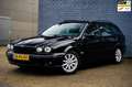 Jaguar X-Type Estate 2.5 V6 Executive AUT, 4WD, Trekhaak NAP Zwart - thumbnail 1