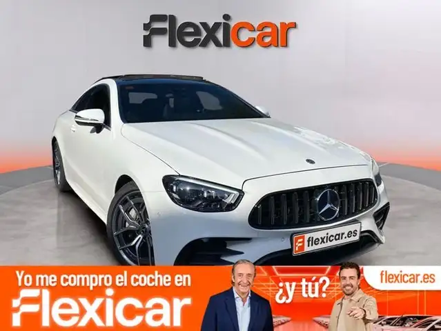 Mercedes-Benz E 300 Coupé - 2P (2020)