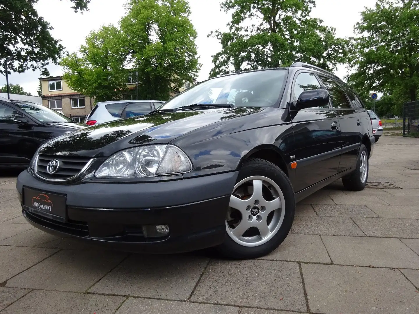 Toyota Avensis 1.8 Style/Klimaanlage Grün - 1