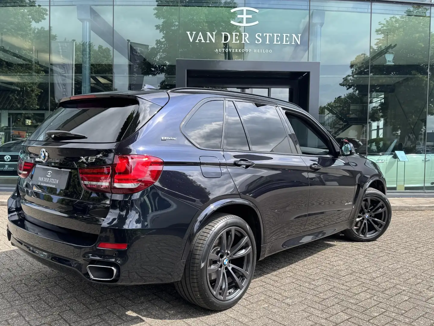 BMW X5 xDrive40e iPerformance High Executive M Sport | in Zwart - 2