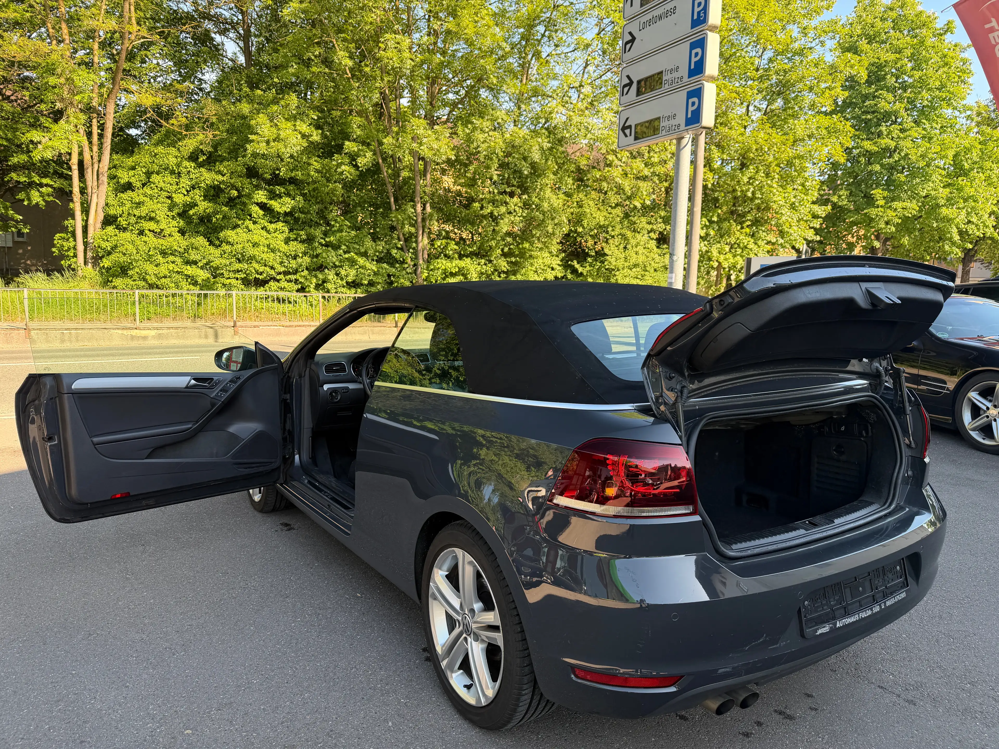 Volkswagen Golf Cabriolet Life BMT — photo 13