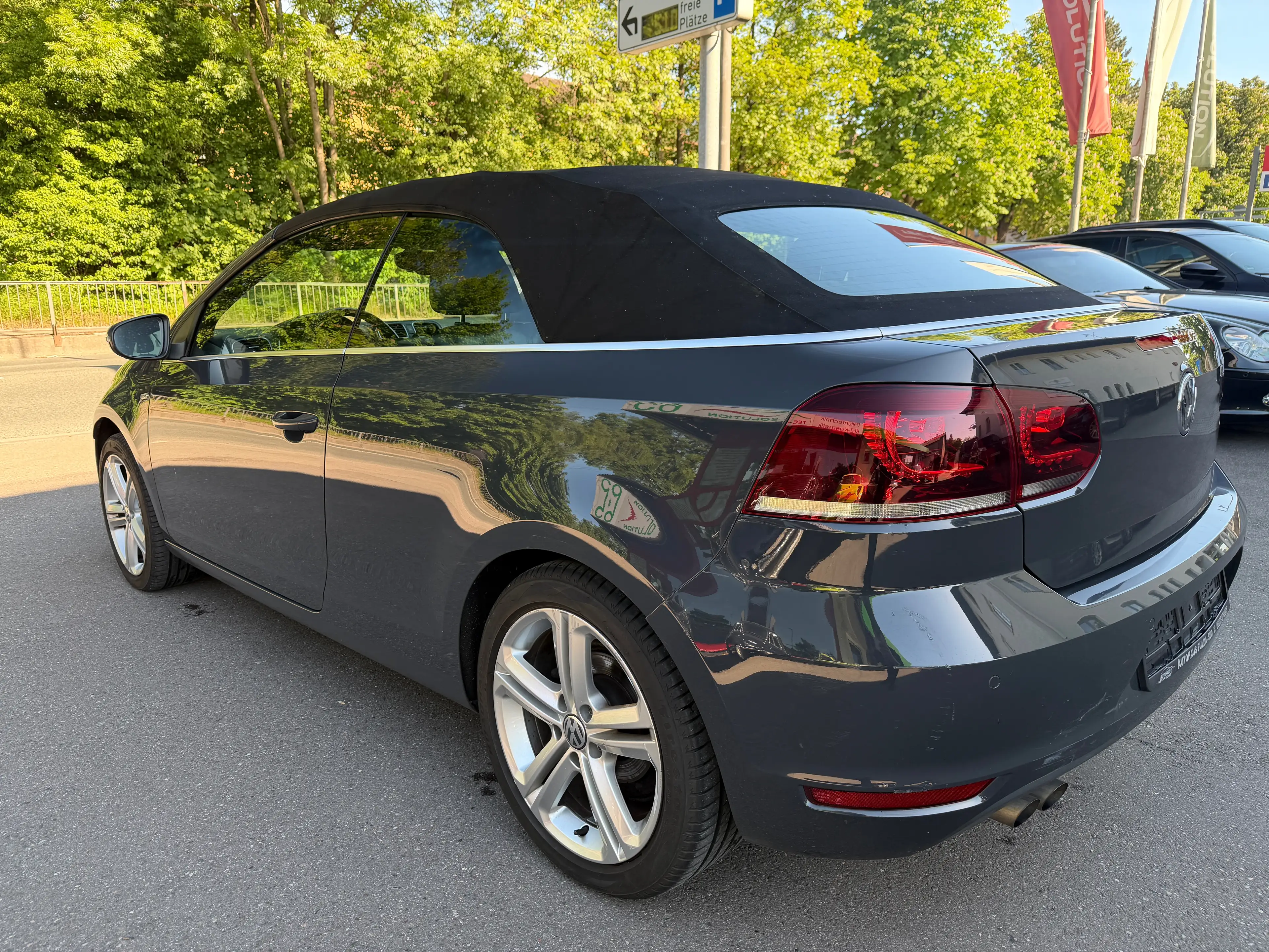 Volkswagen Golf Cabriolet Life BMT — photo 6