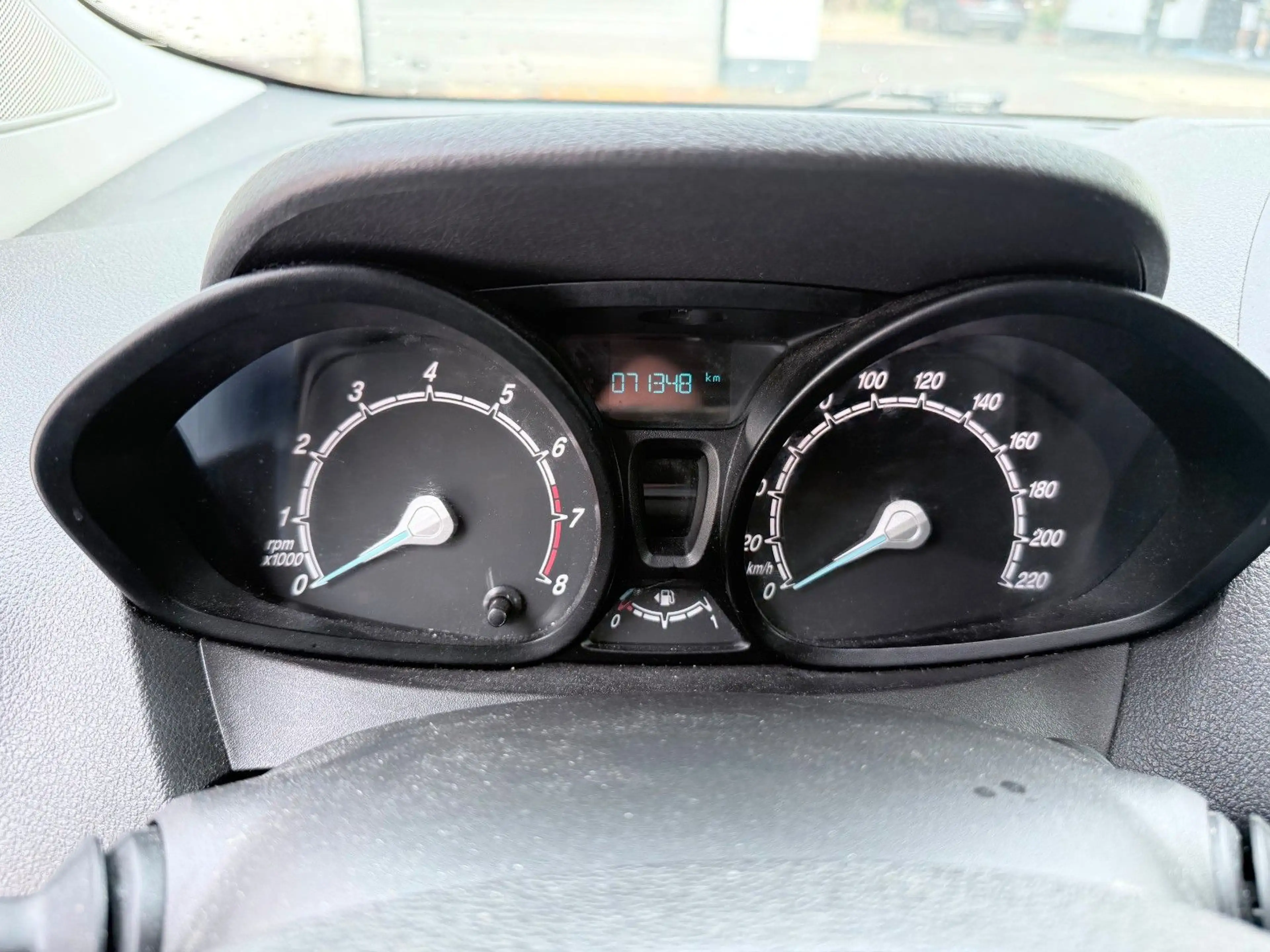 Ford Transit Courier Trend 1Hd 71tkm — photo 4