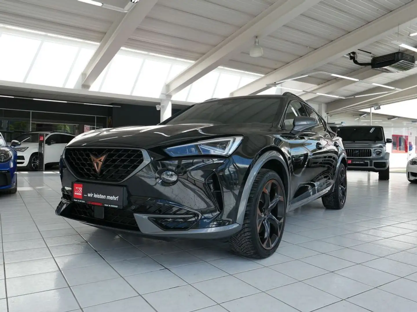 CUPRA Formentor 4 DRIVE*AHK*GARANTIE*PAKET XL*MATRIX LED Schwarz - 2