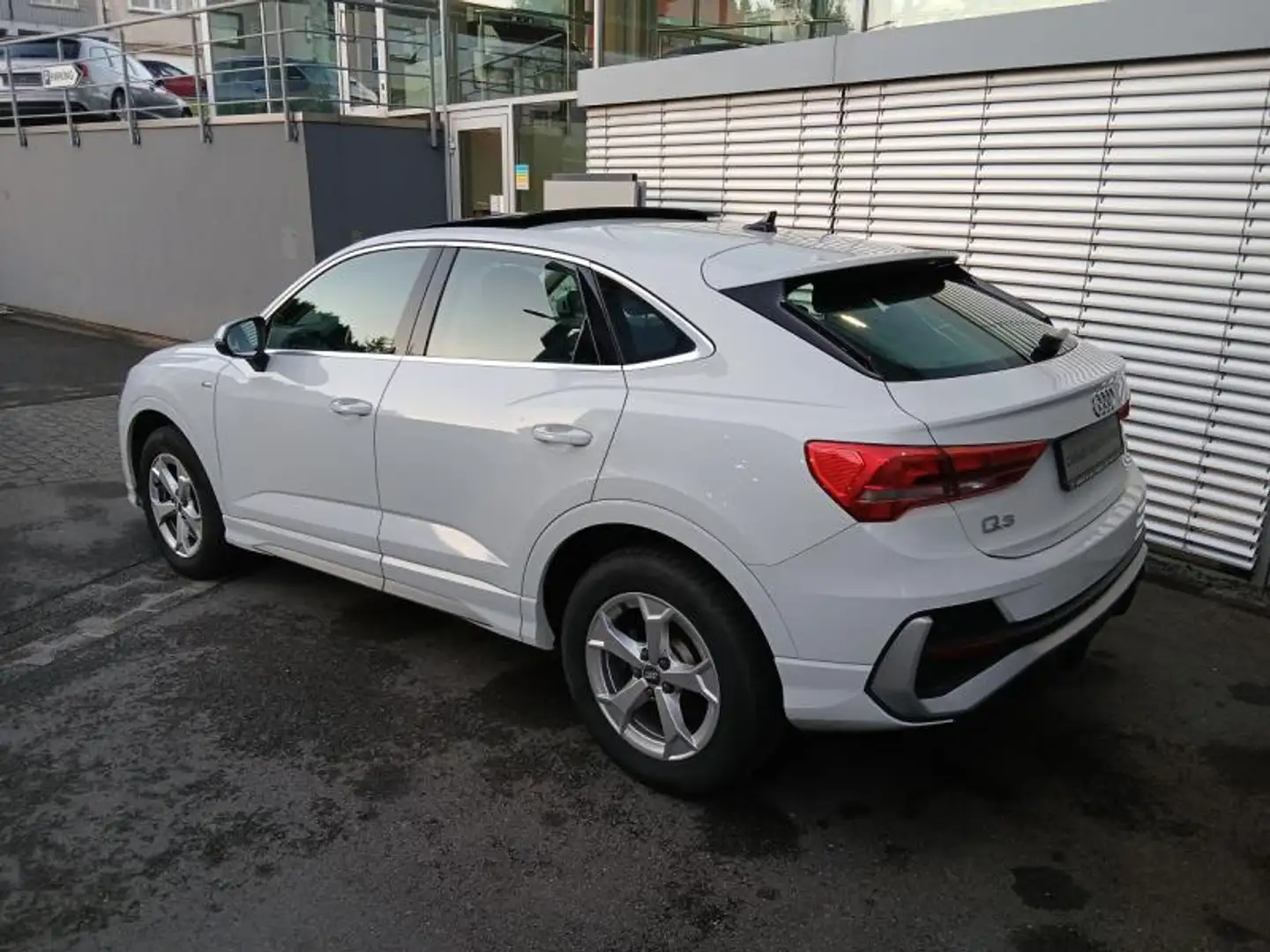 Audi Q3 Sportback S-line 40 TDI quattro s-tronic Blanc - 2