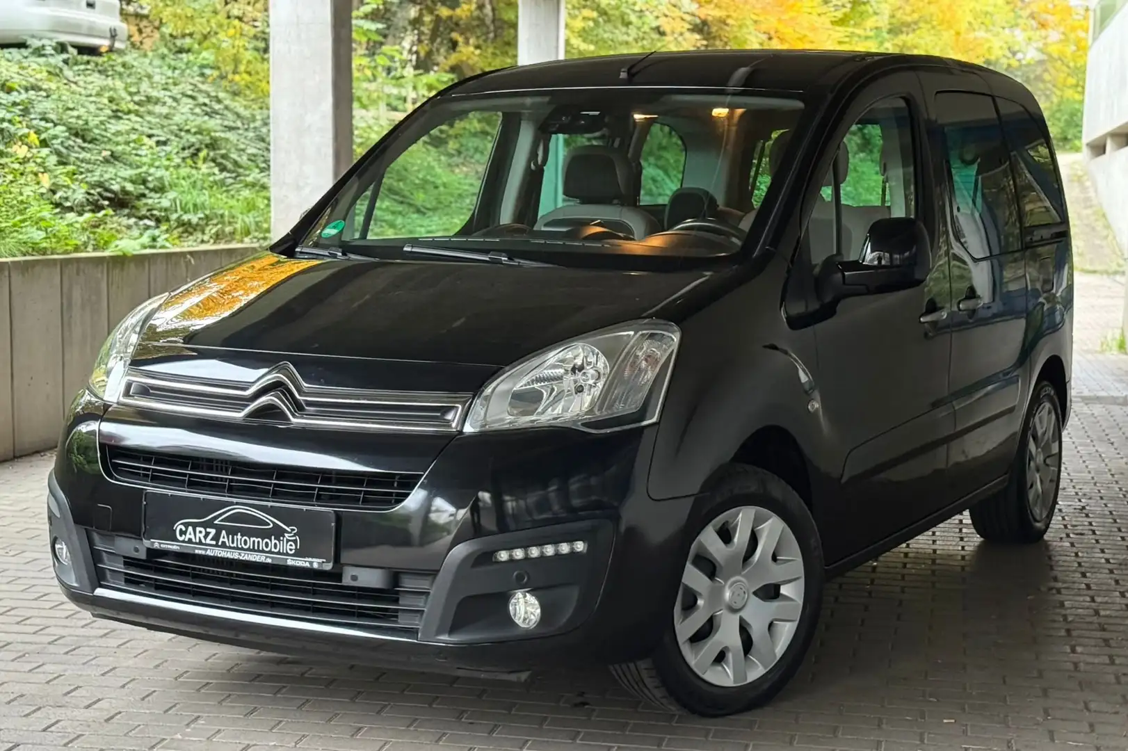 Citroen Berlingo Feel ** 2. Hand ** Schwarz - 1