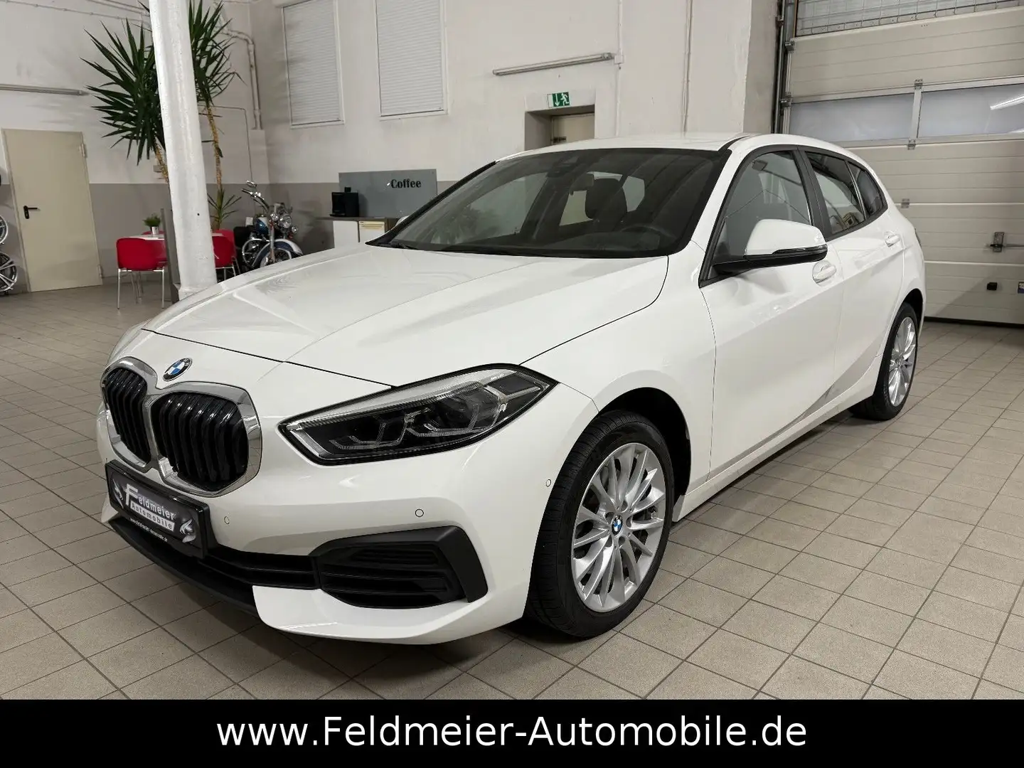 BMW 116 i Advantage*Komfort*Kamera*LED*Navi*Digital* Blanc - 1