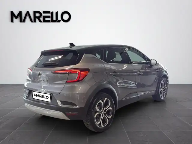 Renault Captur view 4