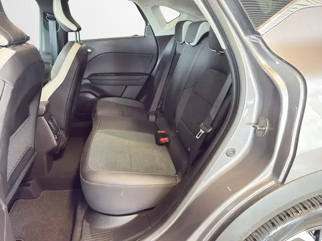 Renault Captur view 9
