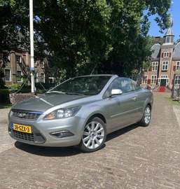 Coupe-Cabriolet 2.0 16V Aut. Titanium