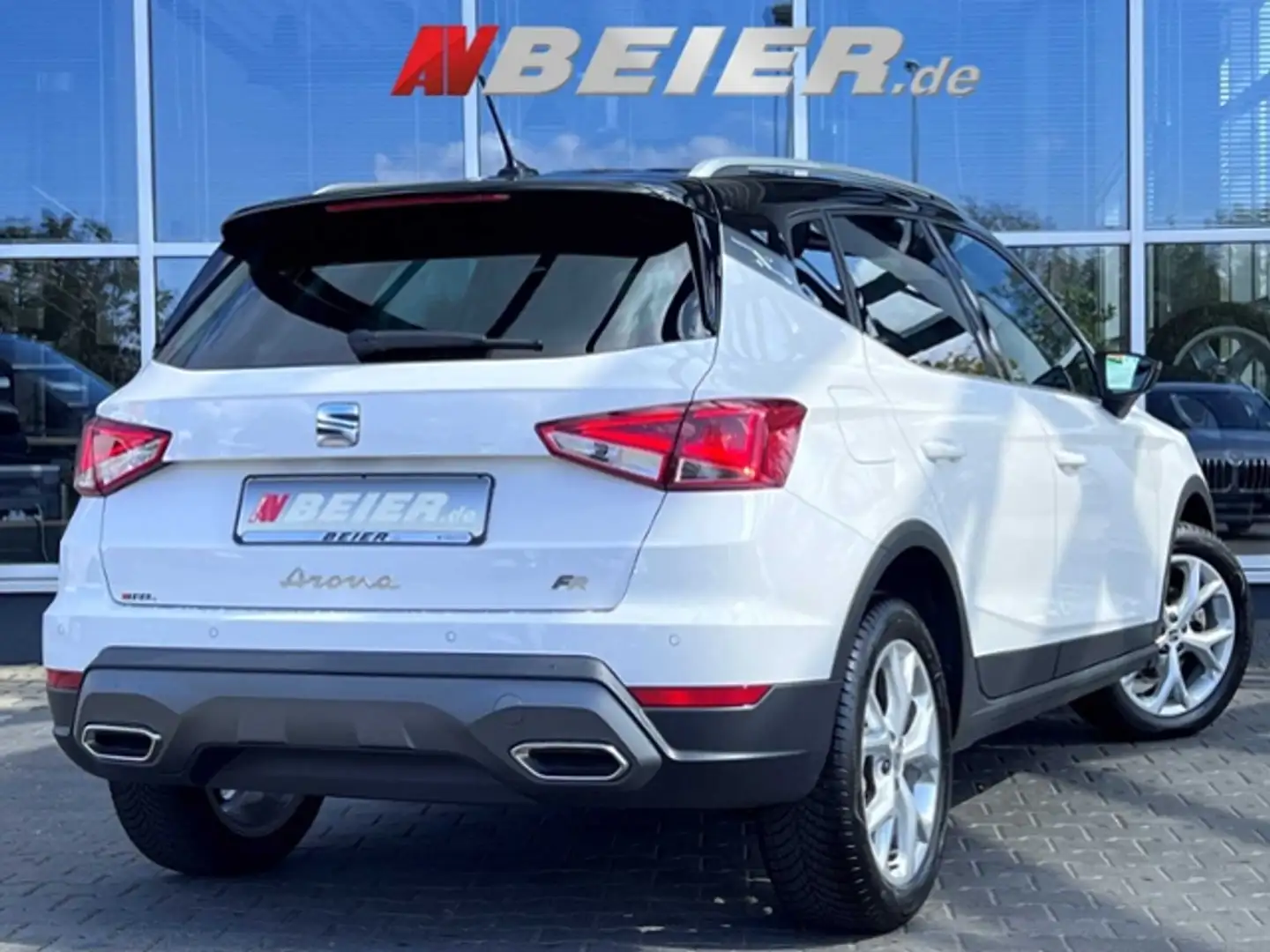SEAT Arona FR LED SHZ DAB 17Zoll CarPlay Weiß - 2