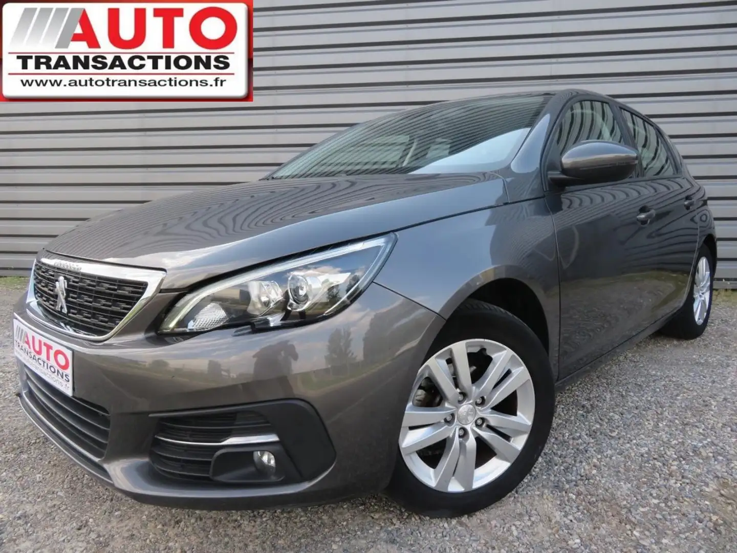 Peugeot 308 1.2i PureTech 12V S\u0026S - 110  II 2013 BERLINE  Gris - 1