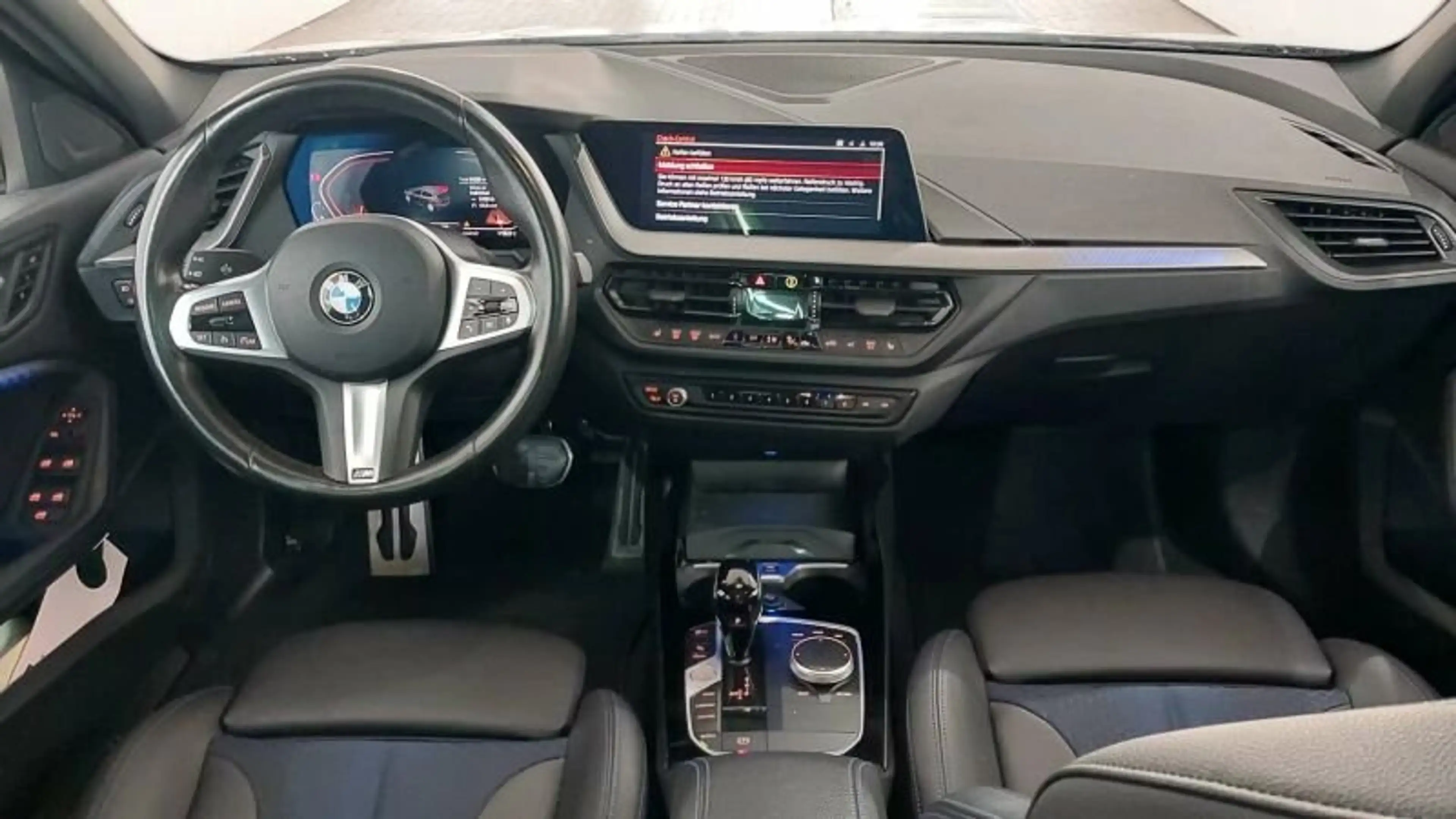 BMW 118 i M Sport DKG LiveCockpit LED Parkassist DAB — photo 8