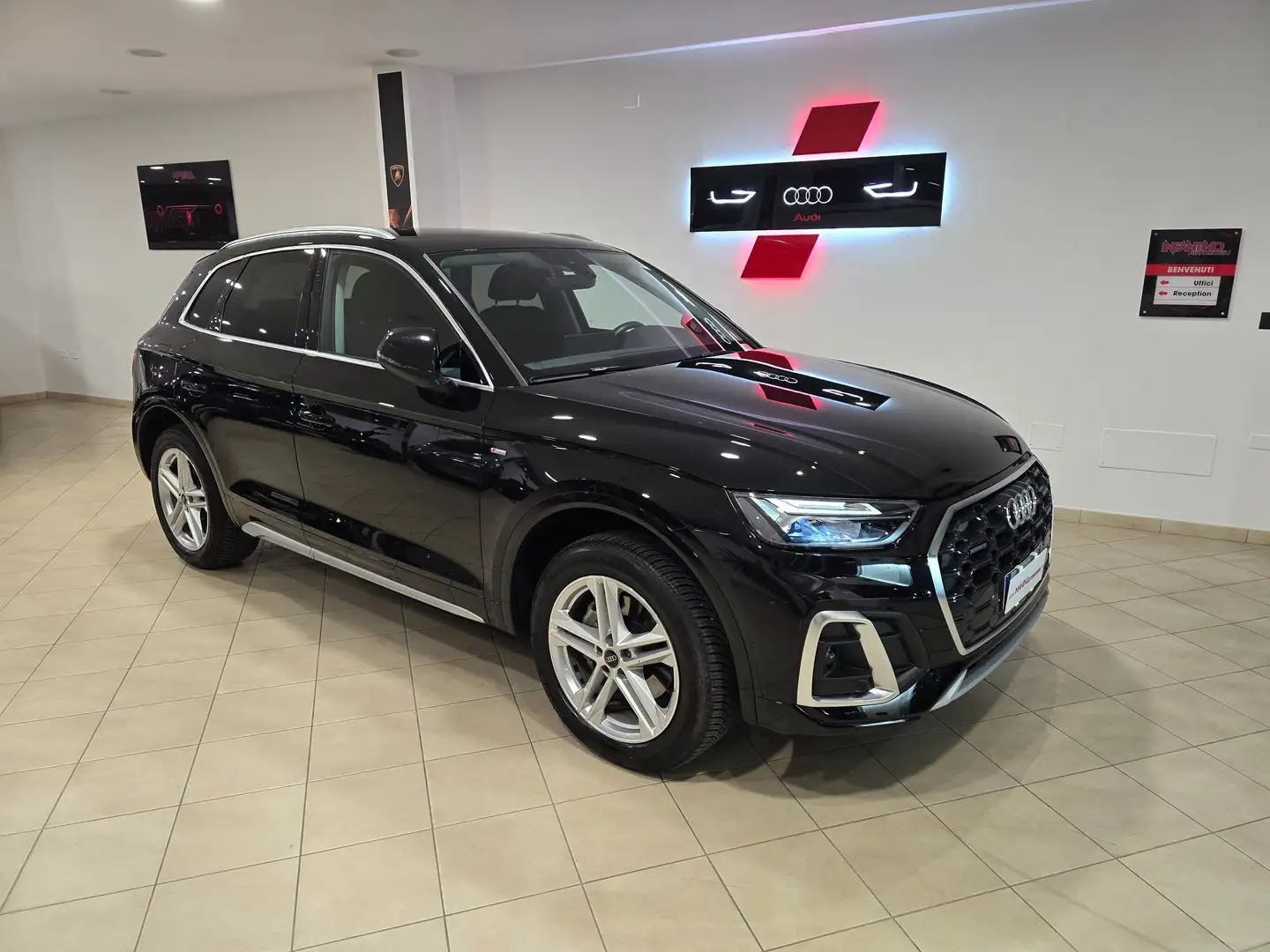 Audi Q5 Q5 40 2.0 tdi mhev S line Quattro s-tronic Nero - 1